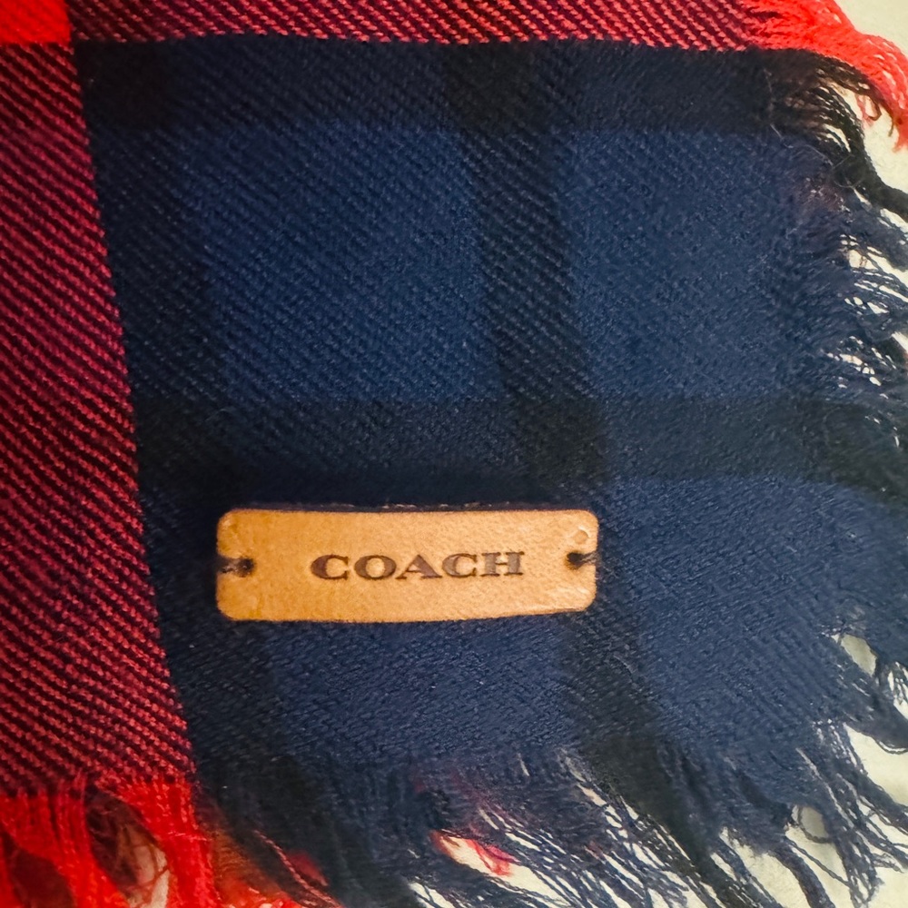 Coach Scarf - Picture 2 of 3